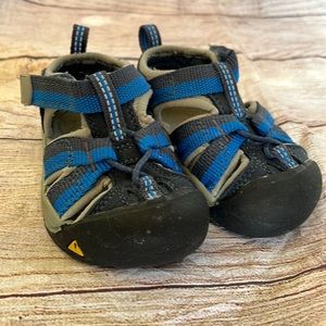 Keen | infant toddler sandals shoe size 4 blue baby summer Velcro